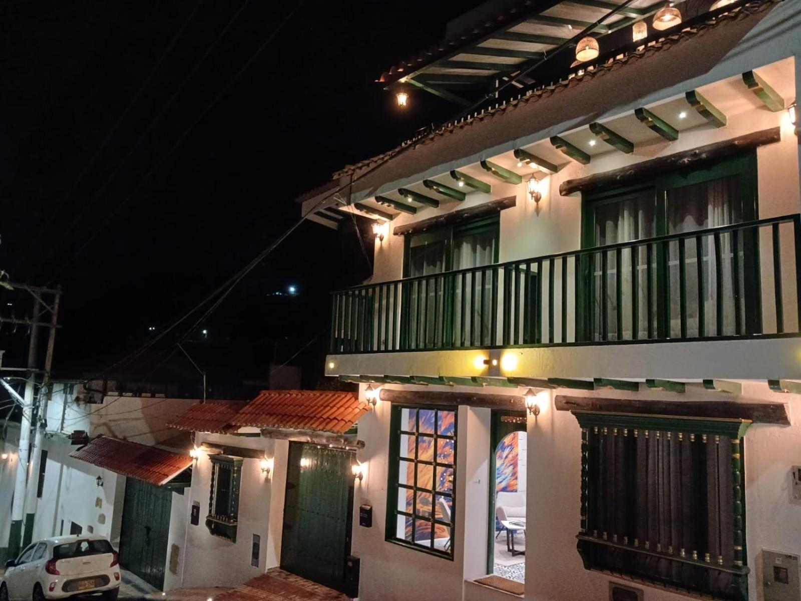 Hotel Santino Jenesano Extérieur photo